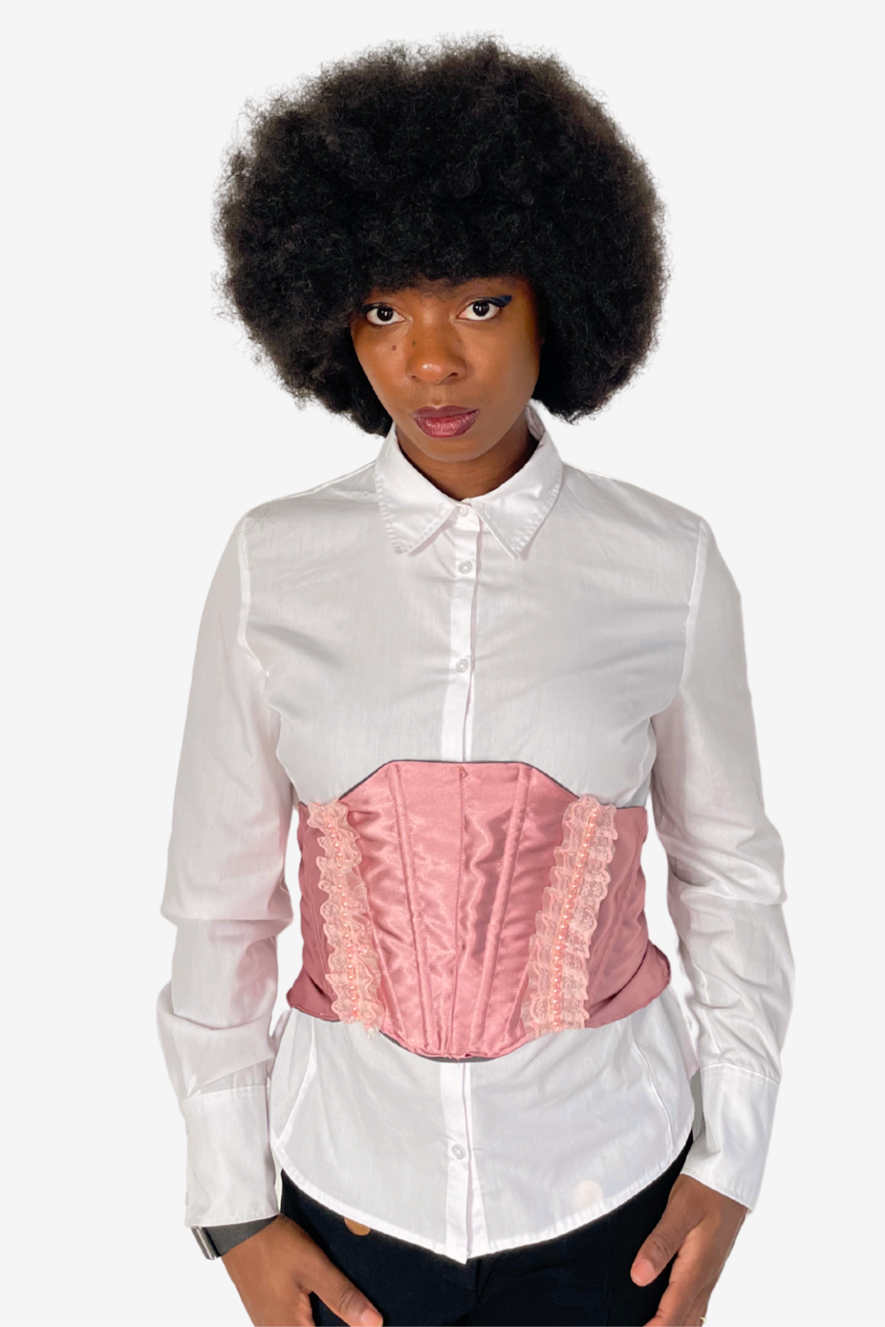 Corset rose en soie et dentelle - Édition Atelier